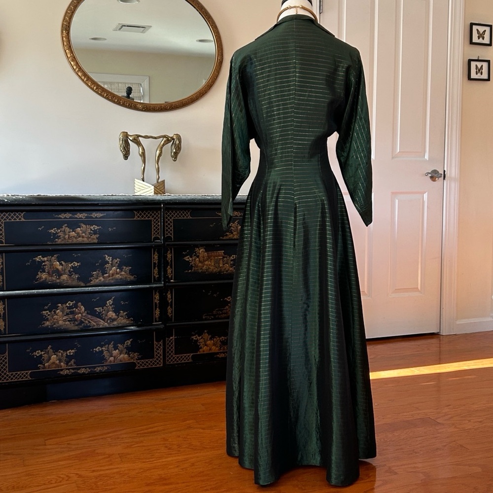 Glamorous 1940’s Satin Taffeta Lurex Full Length XS Hostess Gown - Picture 3 of 9